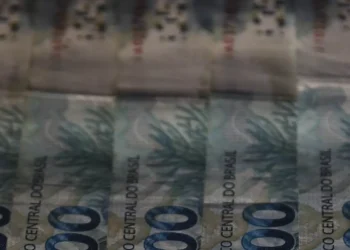 IFI: governo terá de economizar R$ 27,1 bi extras no último trimestre