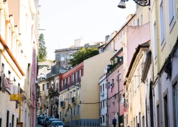 Instituto da Habitação reconhece que não está a conseguir dar resposta