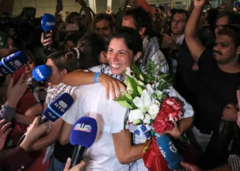 Ativistas detidos por Israel terão de reembolsar Estado pela viagem de regresso