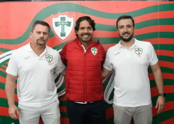 Últimas da Portuguesa: Lusa anuncia ex-técnico do Botafogo, reunião sobre a Série D e mais