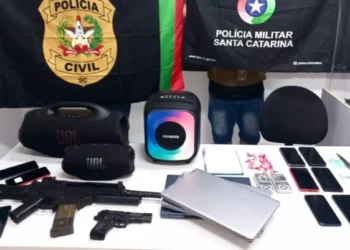 Ação conjunta das polícias prende 14 pessoas e recupera objetos furtados no Alto Vale