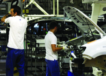 Trabalhadores da Autoeuropa juntam-se à greve geral