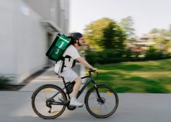 Bolt Food celebra 5 anos em Portugal com presença em mais de 25 cidades e crescimento superior a 25%