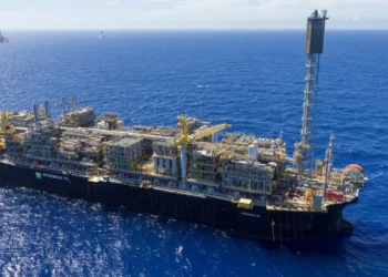 Petrobras amplia participação em áreas do pré-sal após leilão
