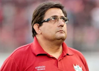 Guto Ferreira detalha saída da Portuguesa após pressão