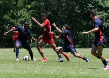 Zé Vitor destaca importância da reta final de jogos-treino antes da estreia no Paulistão