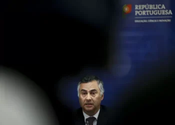 Sindicato repudia “pressão política” sobre RTP