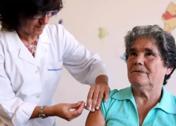 Portugal perto da meta de 2,5 milhões de vacinados contra a gripe