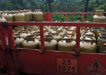 Beneficiários com NIS final 8 recebem Auxílio Gás nesta sexta