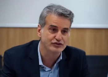 Bourgeois deixa mensagem de Natal à torcida e projeta reconstrução da Lusa