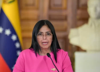 Venezuela retoma relações diplomáticas com Estados Unidos