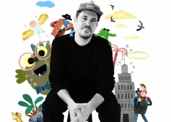 História de escritor catarinense com livros publicados em 30 idiomas é retratada em documentário