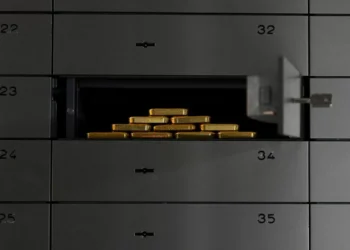 Ouro bate recordes na cotação internacional; entenda os motivos