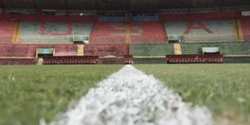 Portuguesa x Corinthians terá público dividido no Canindé