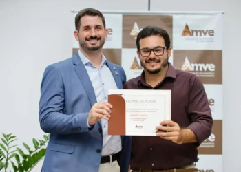 André Vechi assume a Amve e projeta nova agenda regional com foco em mobilidade, prevenção e tecnologia