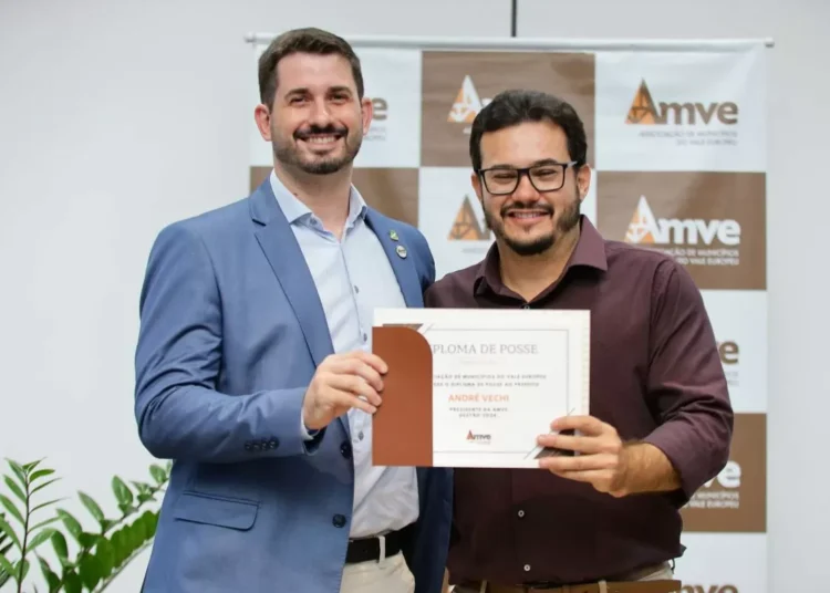 André Vechi assume a Amve e projeta nova agenda regional com foco em mobilidade, prevenção e tecnologia