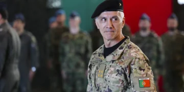 CEMGFA anuncia saída. Oito “obrigados” e a convicção de que deixa Forças Armadas mais adaptadas à conjuntura internacional