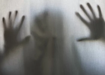 Prisão preventiva para homem por maltratar mãe de 88 anos