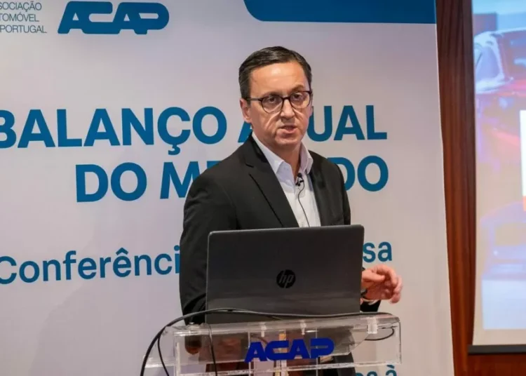 ACAP critica falta de “política clara” do Governo na rede de carros elétricos